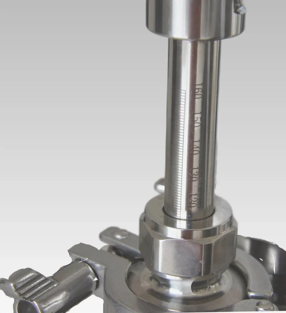 Mixing impeller blade of high shear wet granulator